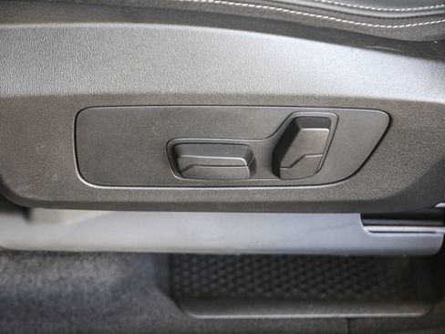 Used 2026 BMW X1 xDrive28i AWD/4WD image 17