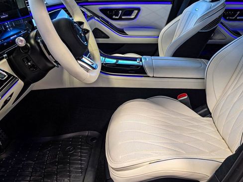 New 2026 Mercedes-Benz S 63 AMG S image 13