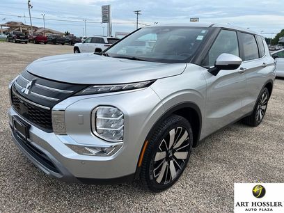 Used 2025 Mitsubishi Outlander SE