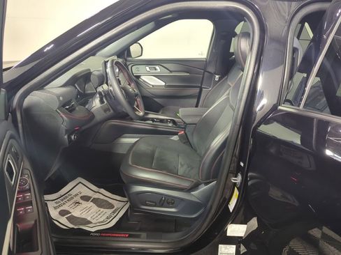 Certified 2025 Ford Explorer ST AWD/4WD image 15