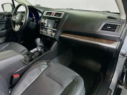 Used 2017 Subaru Outback 2.5i Limited image 29