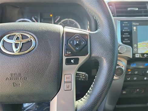 Used 2022 Toyota 4Runner Limited image 19