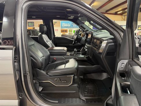 Used 2022 Ford F150 Lariat w/ Equipment Group 502A High AWD/4WD image 21