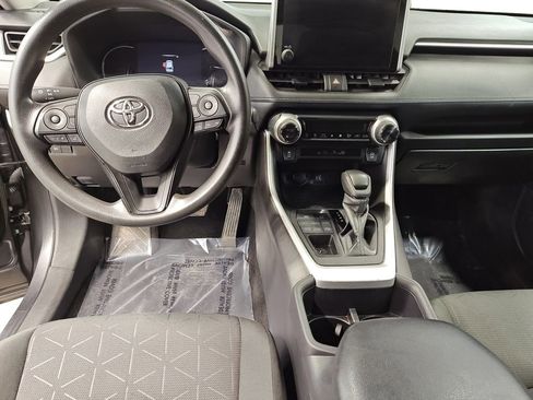 Used 2024 Toyota RAV4 XLE image 10