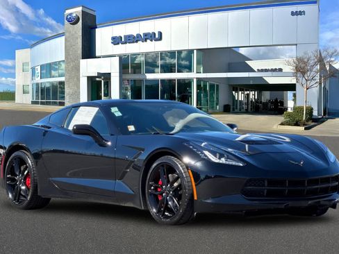 Used 2019 Chevrolet Corvette Stingray Coupe w/ Carbon Flash Badge Package RWD image 4