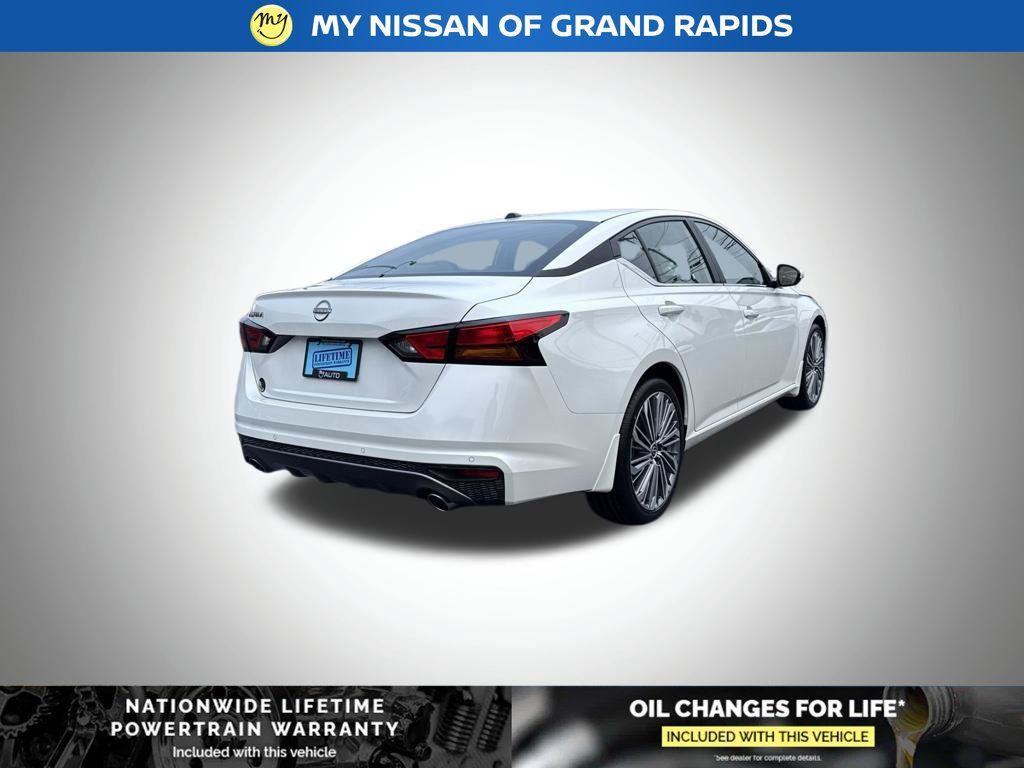 New 2026 Nissan Altima 2.5 SV w/ SV Premium Package FWD image 5
