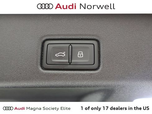 Certified 2025 Audi Q5 Premium w/ Premium Plus AWD/4WD image 17