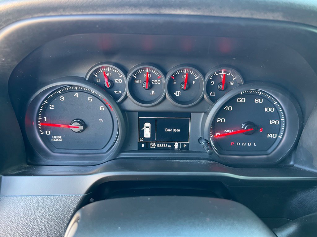 Used 2020 Chevrolet Silverado 1500 Custom w/ Custom Value Package AWD/4WD image 36