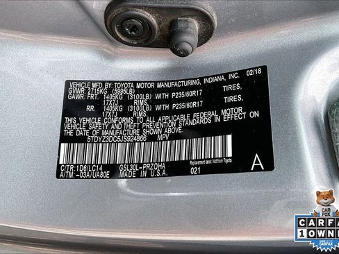 Used 2018 Toyota Sienna XLE w/ XLE Navigation Package FWD image 32