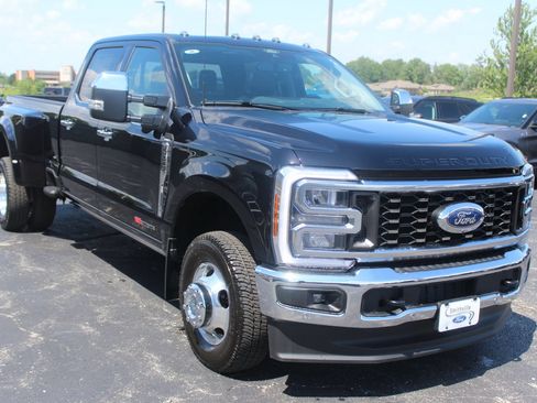New 2026 Ford F350 Lariat w/ Lariat Ultimate Package AWD/4WD image 12