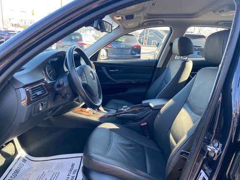 Used 2009 BMW 328i xDrive Sedan image 9