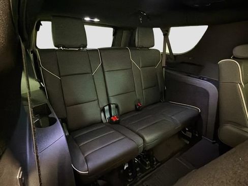 New 2026 Cadillac Escalade ESV Luxury w/ LPO, Floor Liner Package AWD/4WD image 26