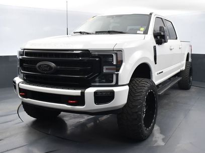 Used 2022 Ford F250 Lariat w/ Black Appearance Package