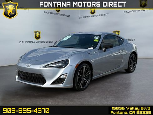 Used 2015 Scion FR-S RWD image 1