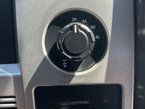 Used 2013 Ford F150 Platinum AWD/4WD image 24