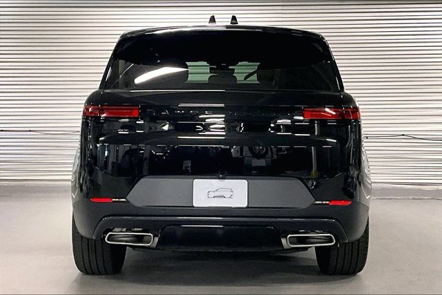 New 2026 Land Rover Range Rover Sport SE AWD/4WD image 5
