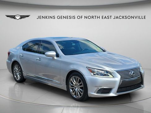 Used 2015 Lexus LS 460 w/ Comfort Package RWD image 1