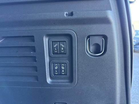 Used 2024 GMC Acadia Denali w/ Super Cruise Package image 6