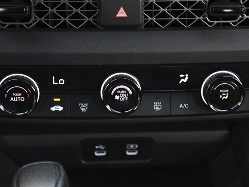 Used 2023 Honda Accord LX image 14
