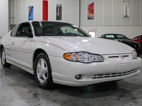 Used 2003 Chevrolet Monte Carlo SS w/ Preferred Equipment Group image 9