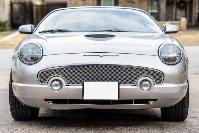 Used 2004 Ford Thunderbird RWD image 11