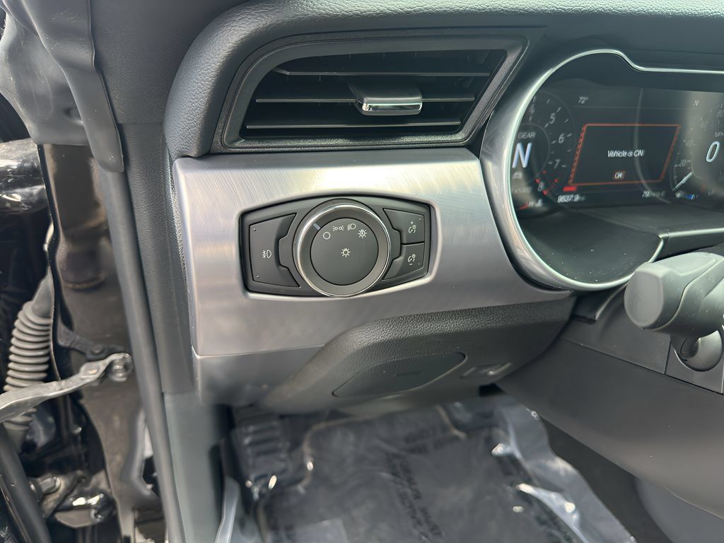 Used 2020 Ford Mustang Bullitt RWD image 10