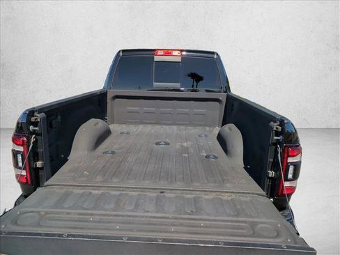 Certified 2022 RAM 2500 Limited w/ Night Edition image 6