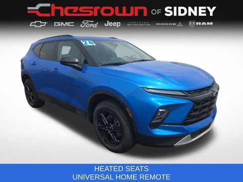 Used 2024 Chevrolet Blazer LT w/ Convenience Package FWD image 3