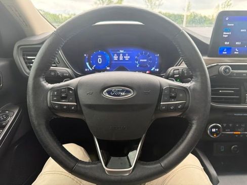 Used 2020 Ford Escape Titanium w/ Titanium Premium Package 2.0 AWD/4WD image 42