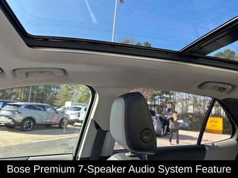 Used 2020 Chevrolet Equinox Premier image 17