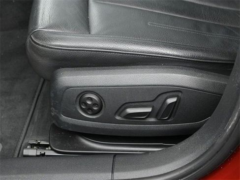 Used 2019 Audi A4 2.0T Premium w/ Convenience Package image 24