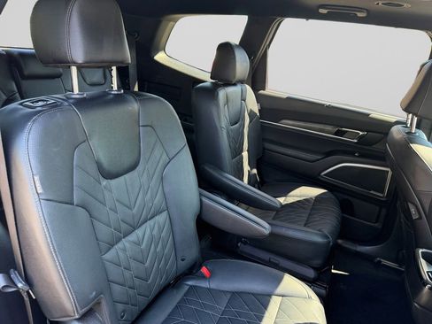 Certified 2024 Kia Telluride EX X-Line AWD/4WD image 18