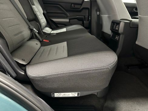 Used 2025 Toyota 4Runner TRD Off-Road image 46