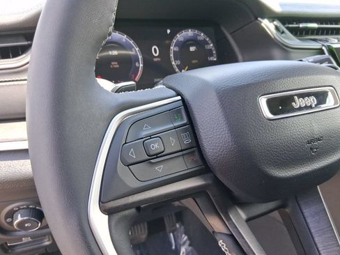 Certified 2023 Jeep Grand Cherokee L Limited AWD/4WD image 27