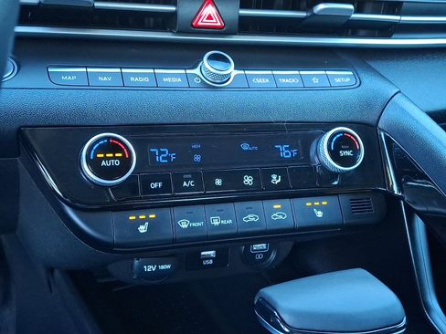 Certified 2023 Hyundai Elantra SEL w/ Convenience Package image 23