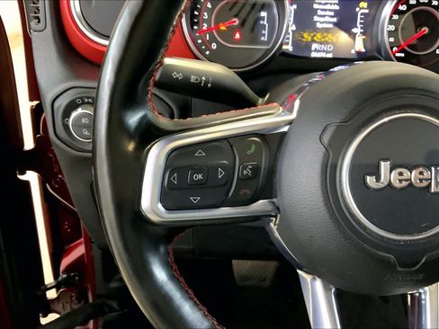 Used 2021 Jeep Gladiator Rubicon AWD/4WD image 23