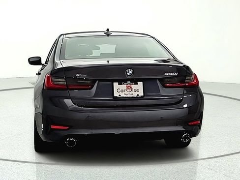 Used 2021 BMW 330i xDrive Sedan w/ Convenience Package AWD/4WD image 5