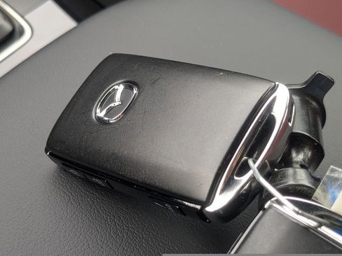 Certified 2026 MAZDA MAZDA3 Carbon image 30