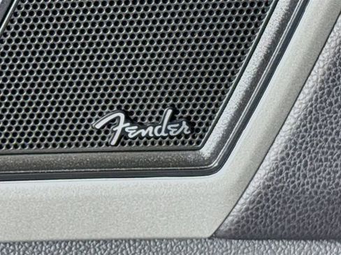 Used 2023 Volkswagen Atlas SEL Premium image 19