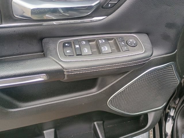 Used 2022 RAM 1500 Laramie AWD/4WD image 24