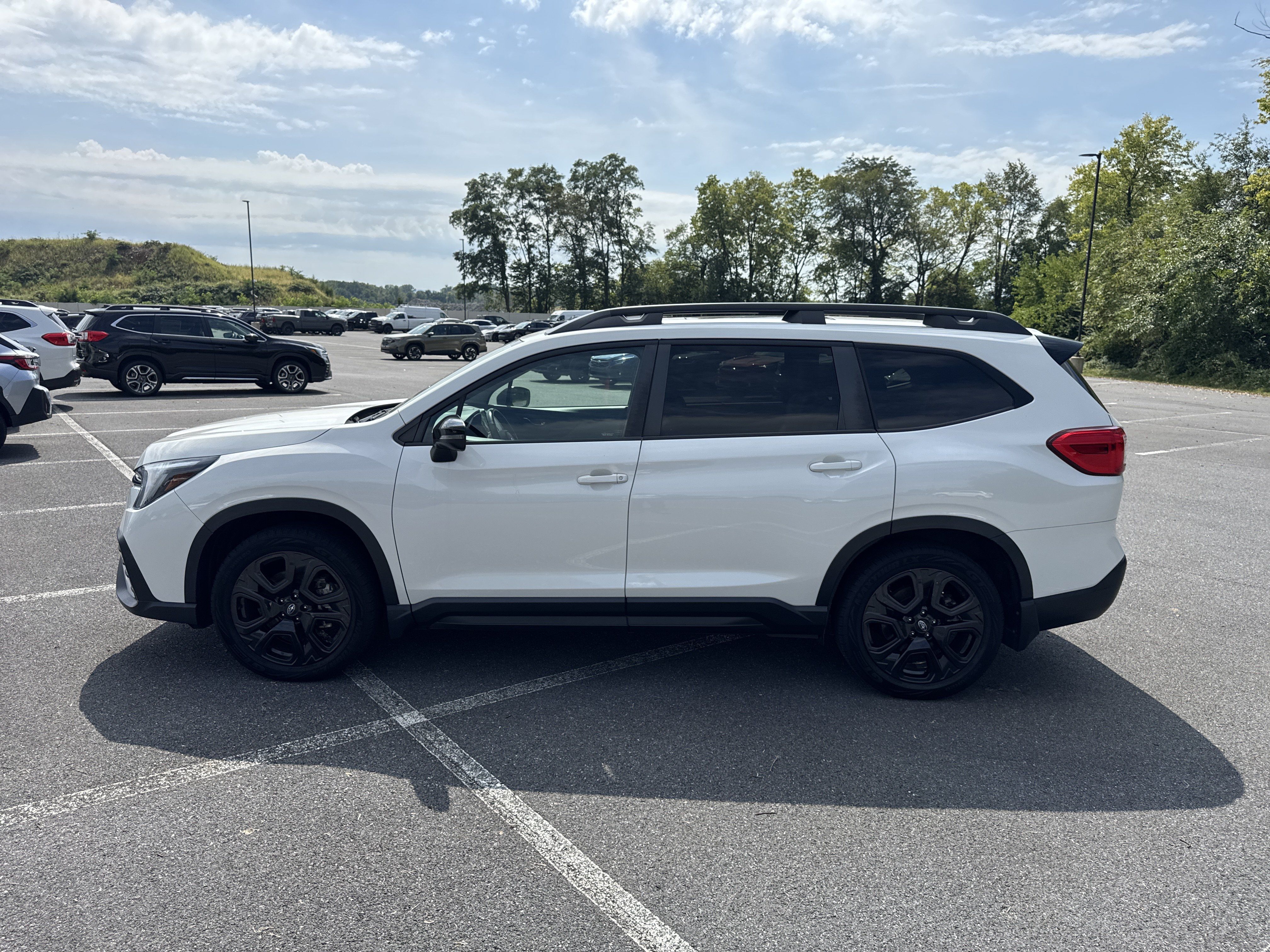 Used 2023 Subaru Ascent Onyx Edition w/ Popular Package - Onyx AWD/4WD image 27