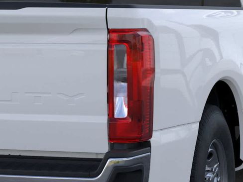 New 2025 Ford F250 XL w/ XL Chrome Package image 21