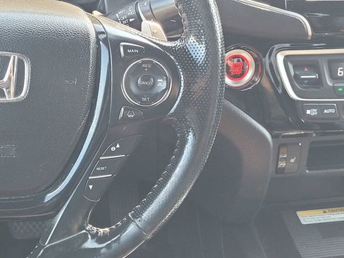 Used 2022 Honda Ridgeline Black Edition image 30