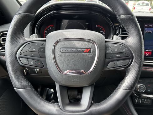 Used 2025 Dodge Durango GT AWD/4WD image 11