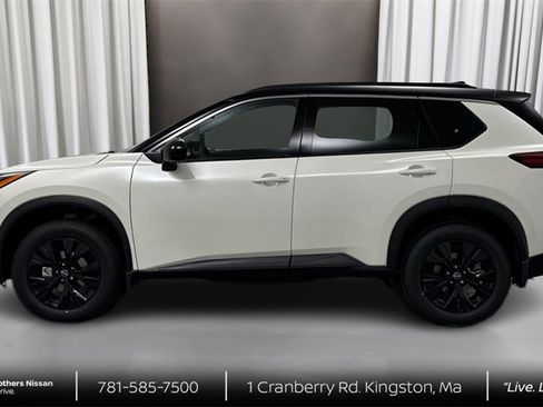 Certified 2023 Nissan Rogue SV w/ SV Premium B Package image 8