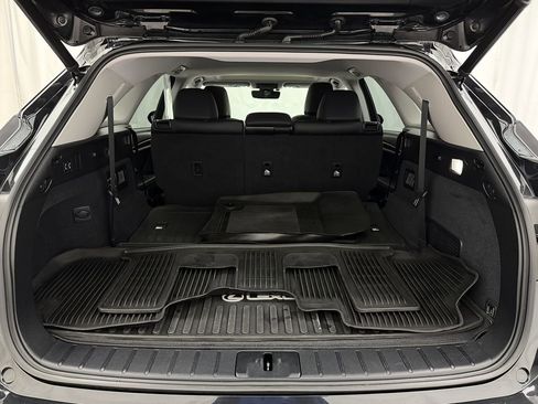 Used 2022 Lexus RX 350L Premium image 42