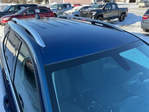 Used 2019 Chevrolet Equinox LT AWD/4WD image 13