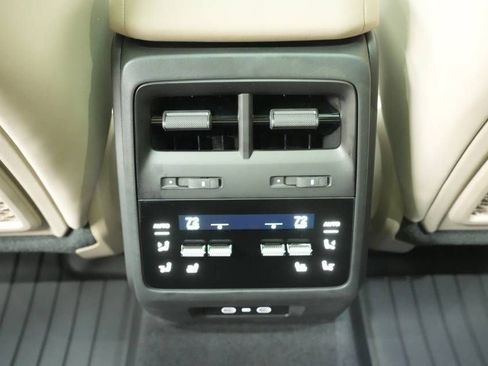 New 2026 Porsche Macan 4 Electric AWD/4WD image 25