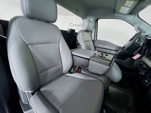 New 2025 Ford F350 XL w/ XL Chrome Package image 15