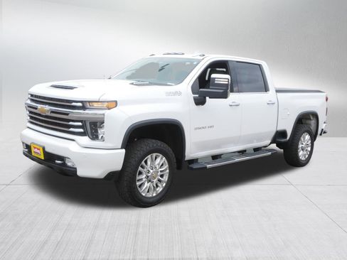 Used 2022 Chevrolet Silverado 3500 High Country AWD/4WD image 3